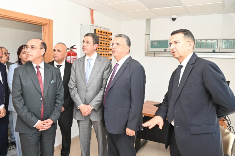وزير العدل يدشن البناية الجديدة لقسم قضاء الأسرة بسلا تعزيزًا للبنية التحتية و الرقمنة
