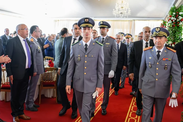 صاحب السمو الملكي ولي العهد الأمير مولاي الحسن يترأس مأدبة غداء أقامها جلالة الملك بمناسبة الذكرى الـ 70 لتأسيس القوات المسلحة الملكية